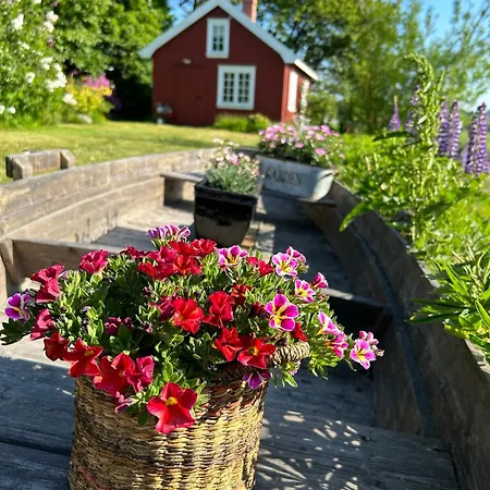 Morellgarden Larvik Exterior foto